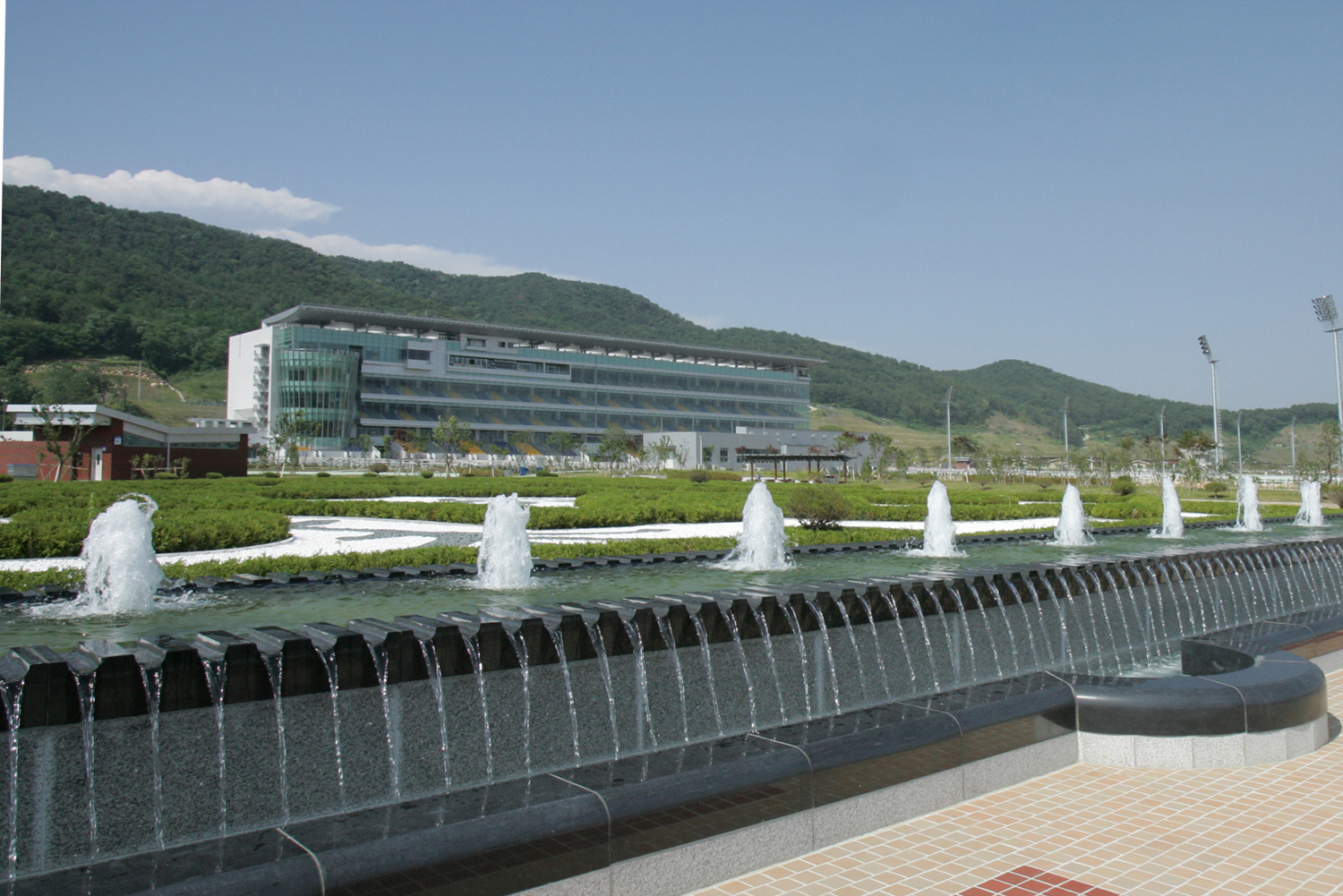 Busan Friday: Race-By-Race Preview (February 17)